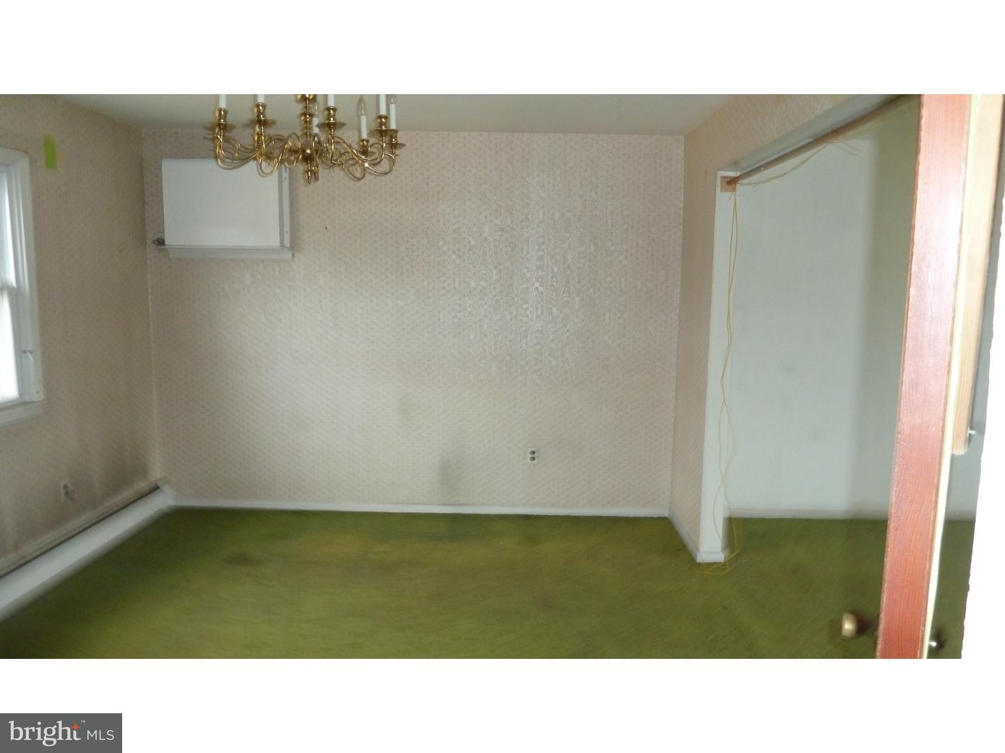 427 Old Erial Road Sicklerville, NJ 08081 - Photo 6 of 18 Gallery Image 6