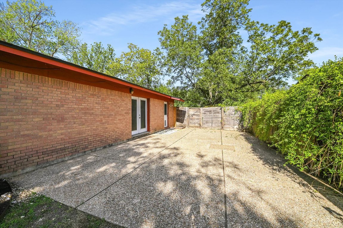 5205 Brookdale Lane Austin, TX 78723 - Photo 19 of 22 a view of a back yard of the house