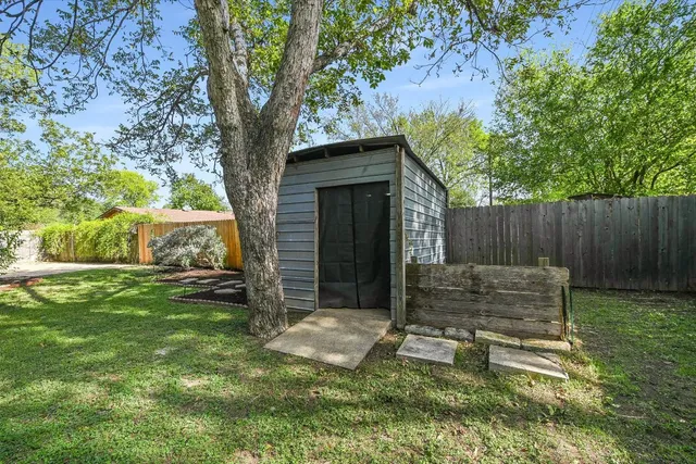 $2,900 | 5205 Brookdale Lane, Austin, TX 78723
