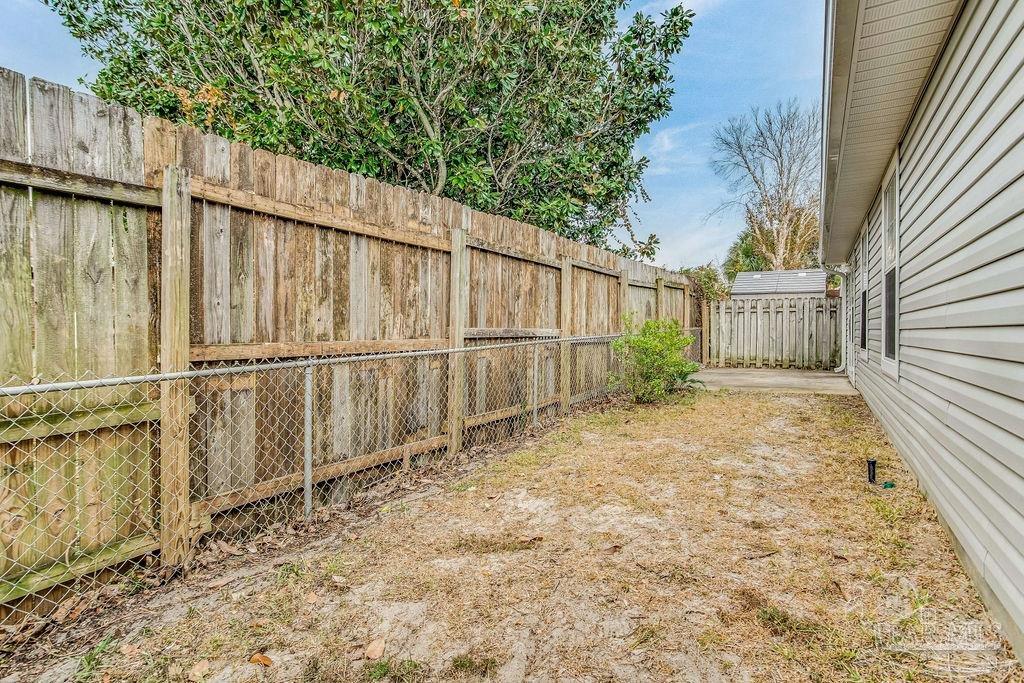 303 Rue Dianne Mary Esther, FL 32569 - Photo 28 of 31