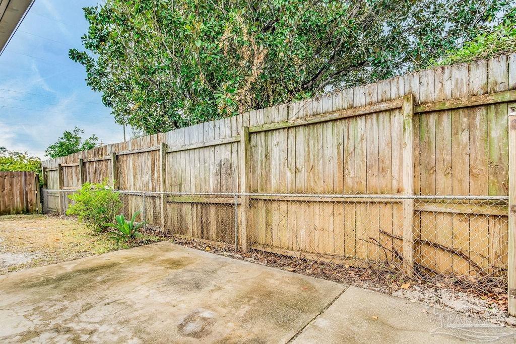 303 Rue Dianne Mary Esther, FL 32569 - Photo 30 of 31