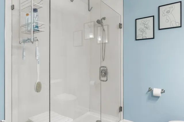 $235,000 | 9 C Hollywoods Lane, Simpsonville, SC 29681