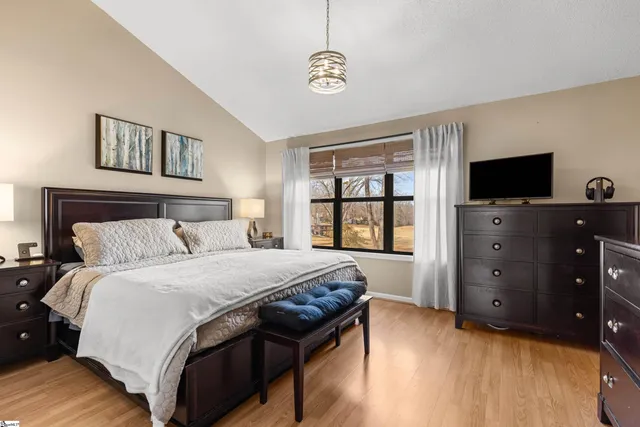 $235,000 | 9 C Hollywoods Lane, Simpsonville, SC 29681