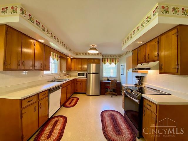 9476 Sheehan Road Dayton, OH 45458 - Photo 10 of 31 Gallery Image 10