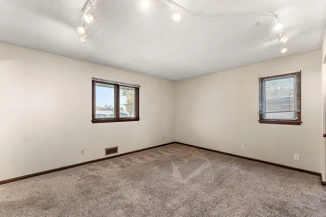 $414,900 | 7916 61st Avenue North, New Hope, MN 55428