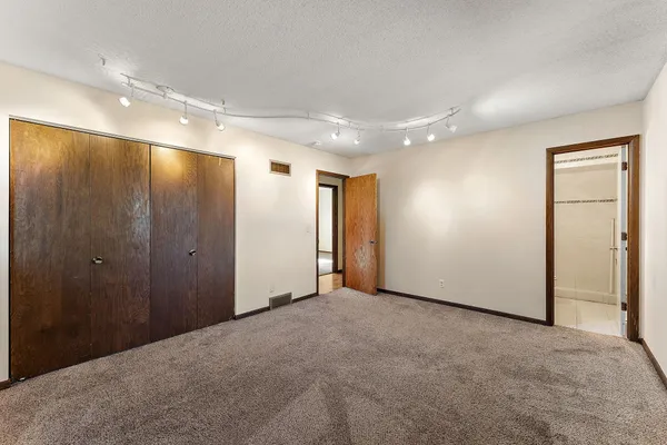 $399,900 | 7916 61st Avenue North, New Hope, MN 55428