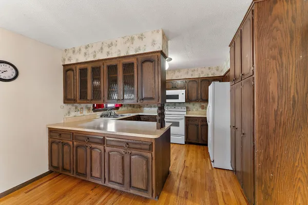 $399,900 | 7916 61st Avenue North, New Hope, MN 55428