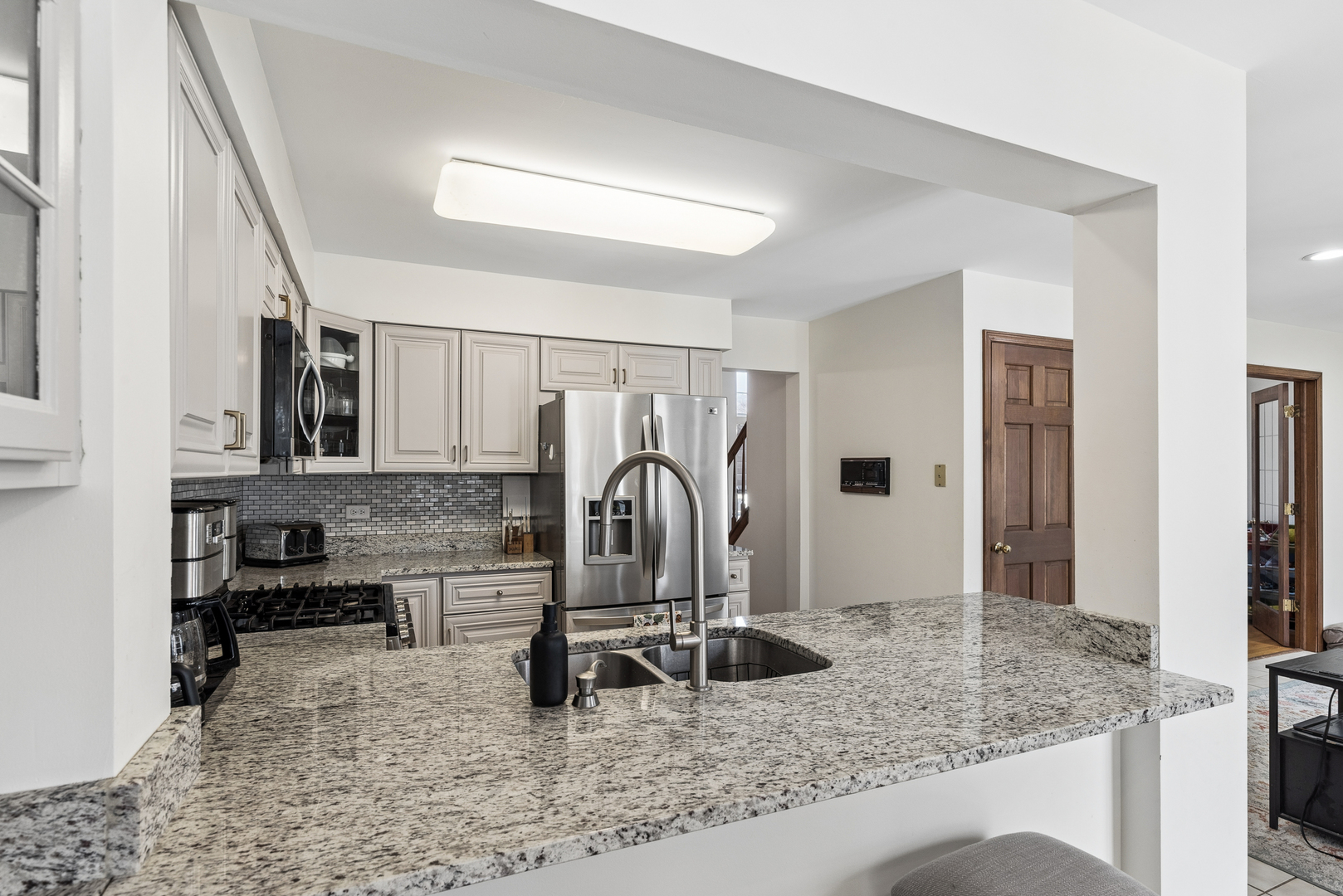 36143 North Springbrook Lane Gurnee, IL 60031 - Photo 12 of 28