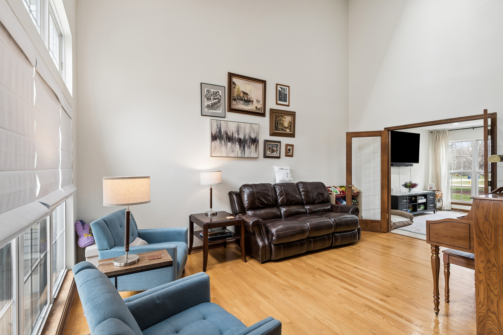 36143 North Springbrook Lane Gurnee, IL 60031 - Photo 4 of 28