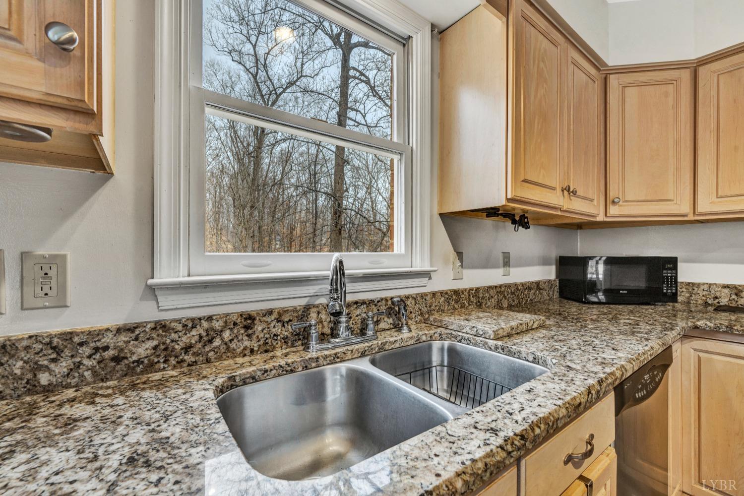 2124 Burnt Bridge Road Lynchburg, VA 24503 - Photo 14 of 44 Gallery Image 14