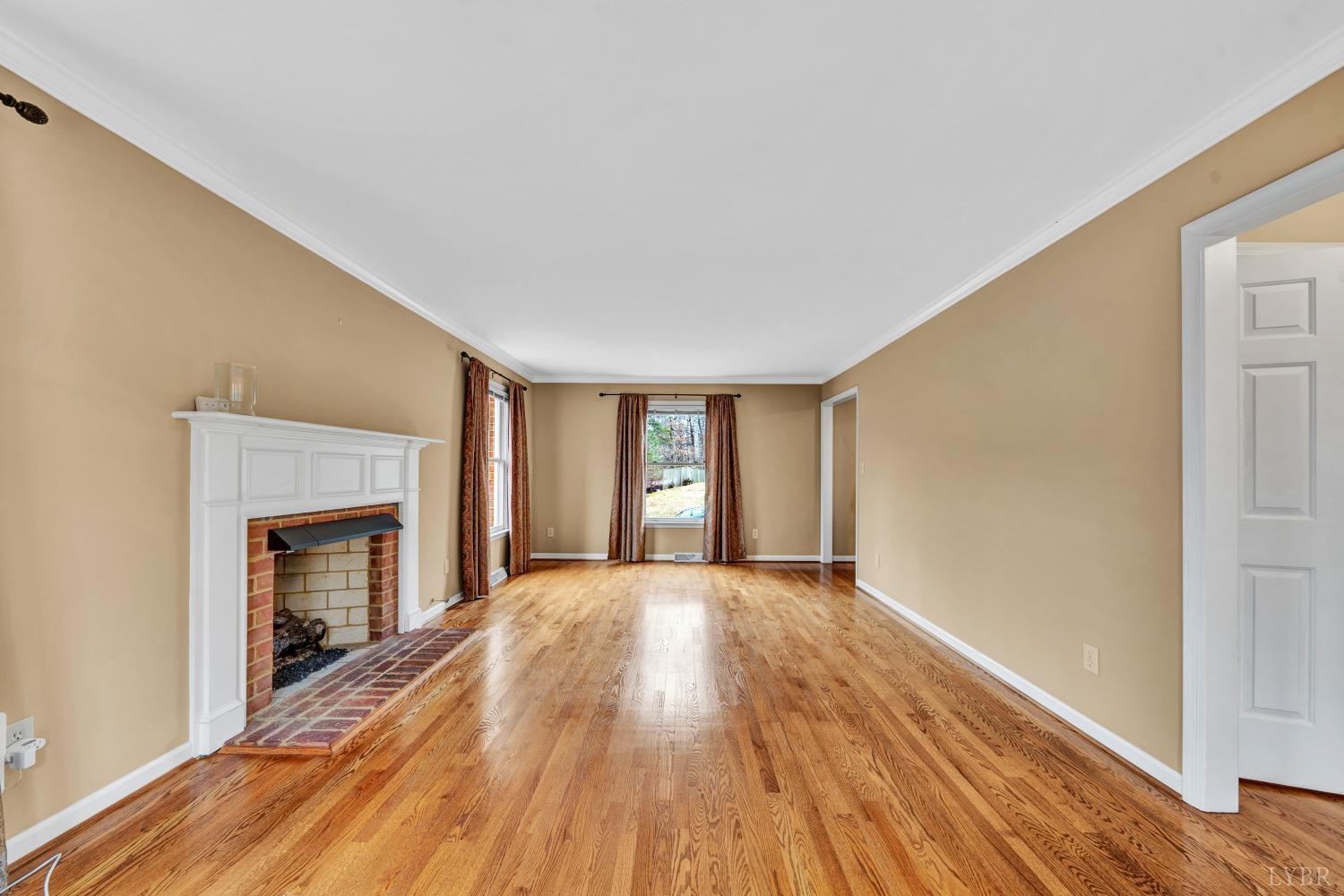 2124 Burnt Bridge Road Lynchburg, VA 24503 - Photo 5 of 44 Gallery Image 5