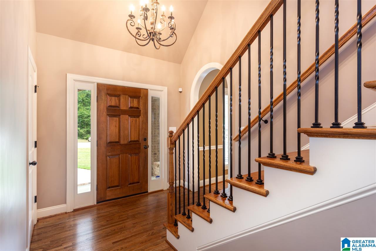 909 Blue Ridge Way Odenville, AL 35120 - Photo 4 of 45