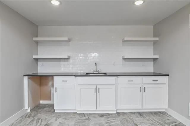 $774,950 | 23811 West 59th Terrace, Shawnee, KS 66226