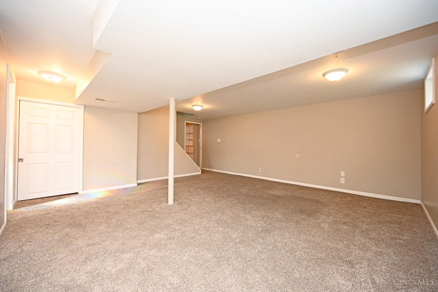 1042 Fuhrman Road Reading, OH 45215 - Photo 36 of 50 Gallery Image 36