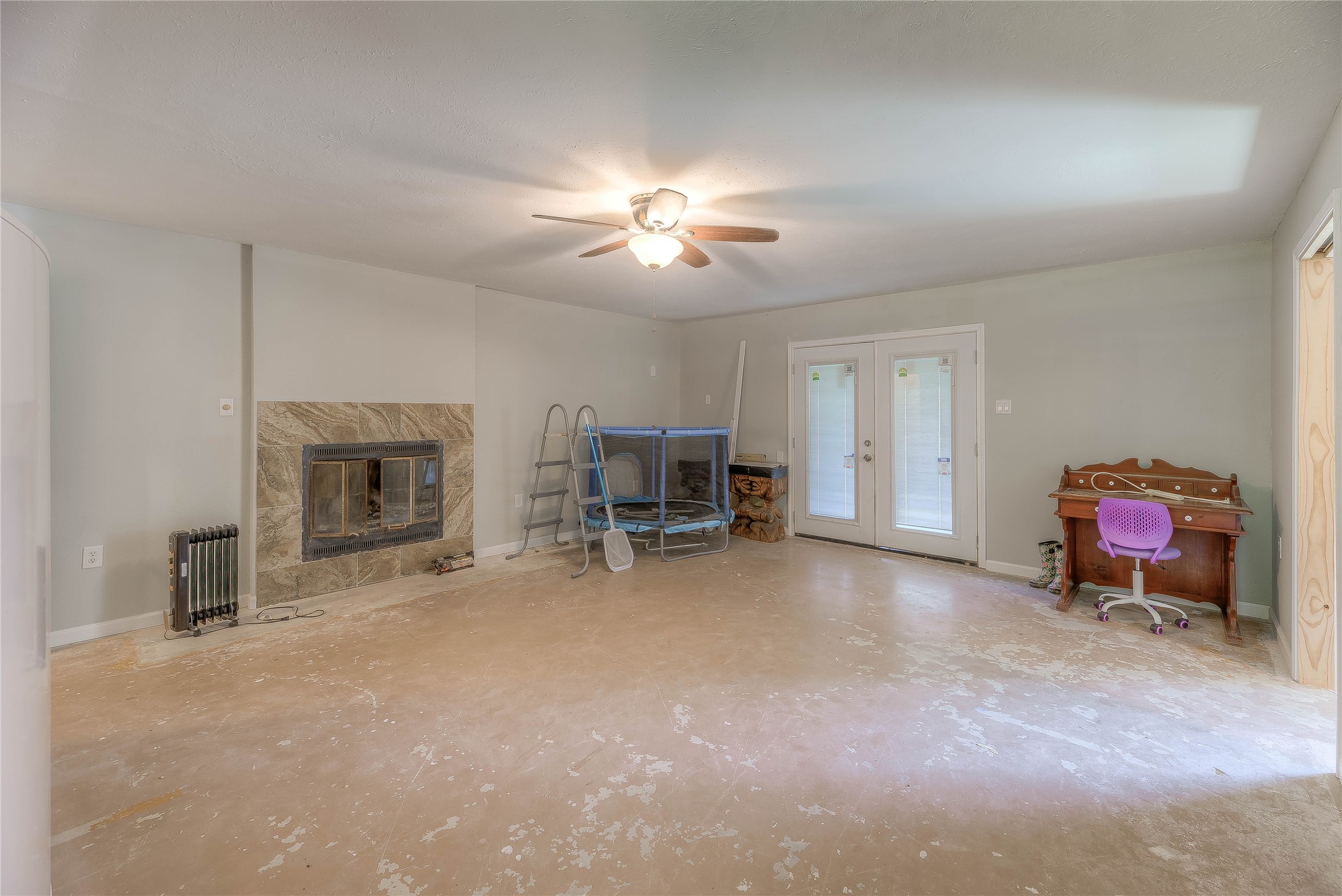 134 Deer Run Road Trinity, TX 75862 - Photo 24 of 26 Extra storage/ room down stairs of main home