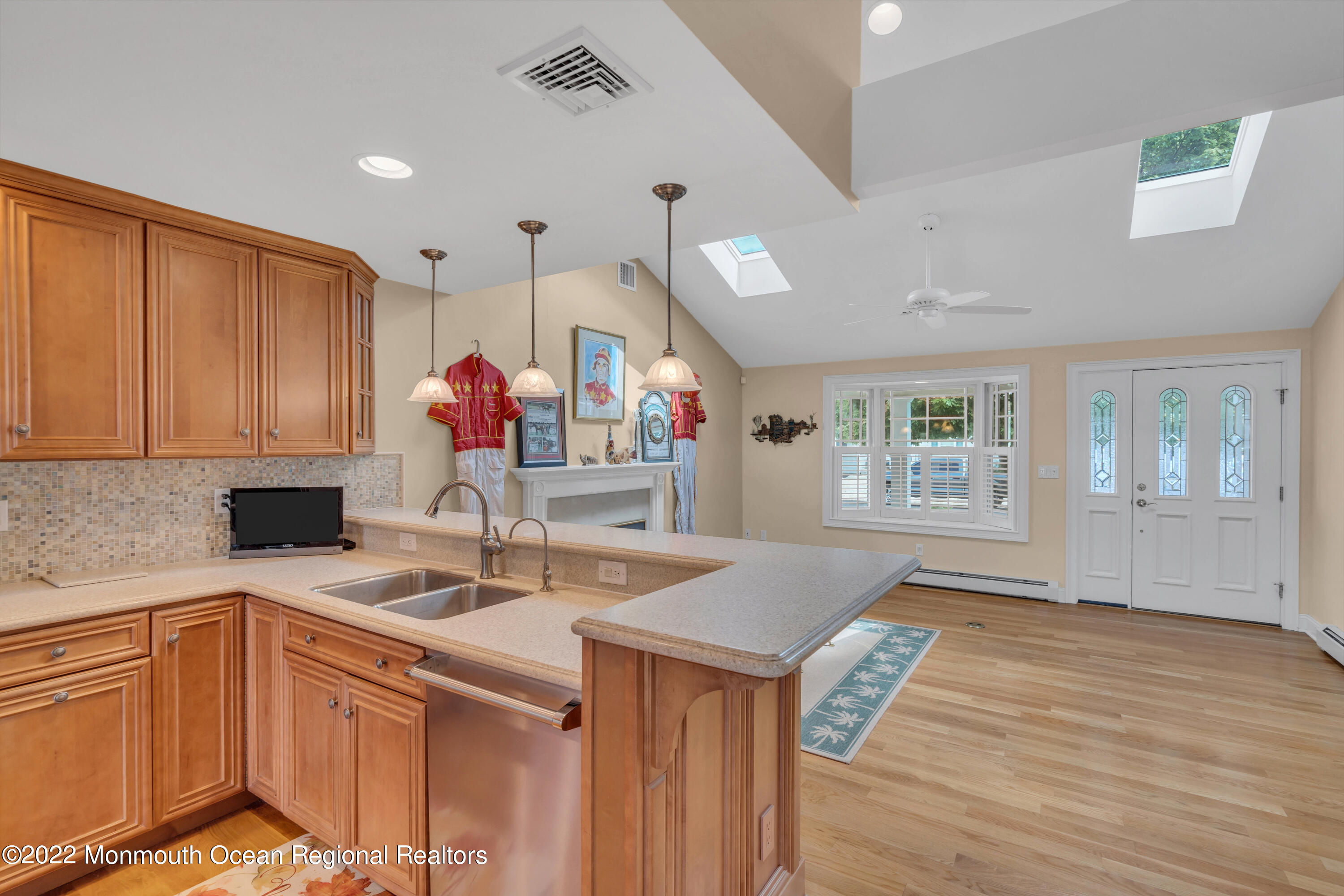 1706 Riviera Court Point Pleasant, NJ 08742 - Photo 15 of 84 015_dsc07198