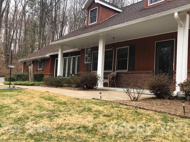 1686 University Heights Road Cullowhee, NC 28723 - Photo 2 of 20 Gallery Image 2