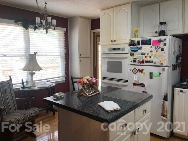 1686 University Heights Road Cullowhee, NC 28723 - Photo 7 of 20 Gallery Image 7