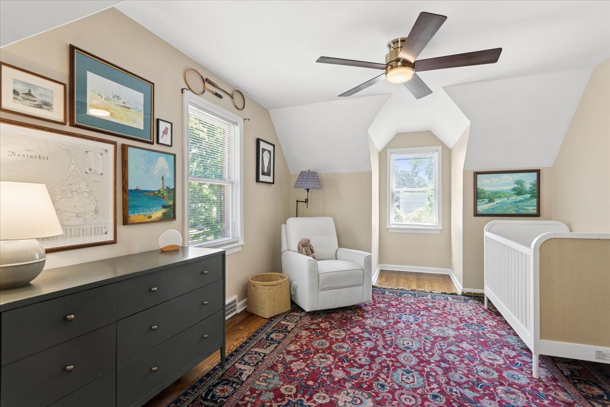 496 Longcommon Road Riverside, IL 60546 - Photo 15 of 24 Gallery Image 15