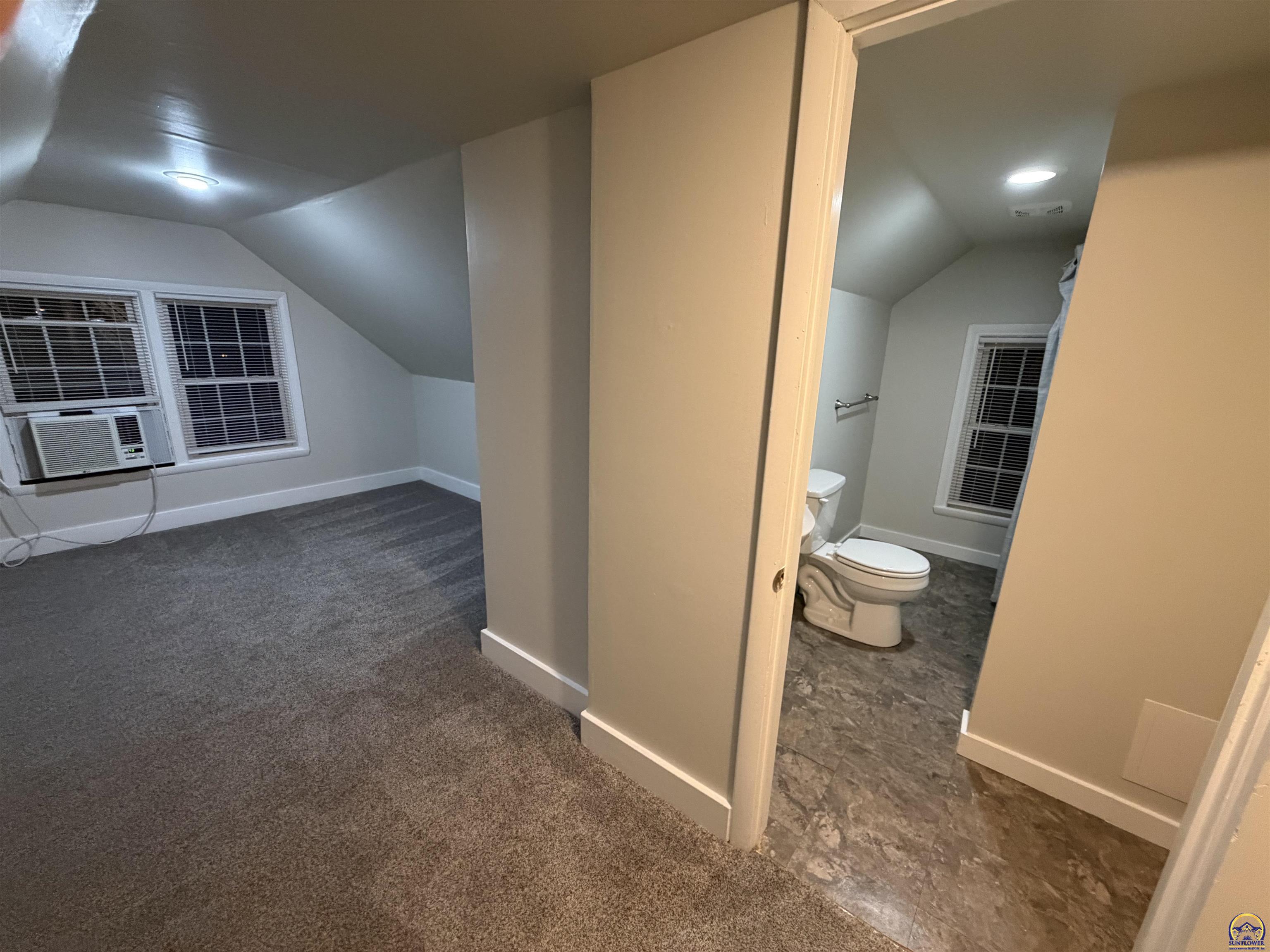 1812 Southwest Webster Avenue Topeka, KS 66604 - Photo 15 of 25