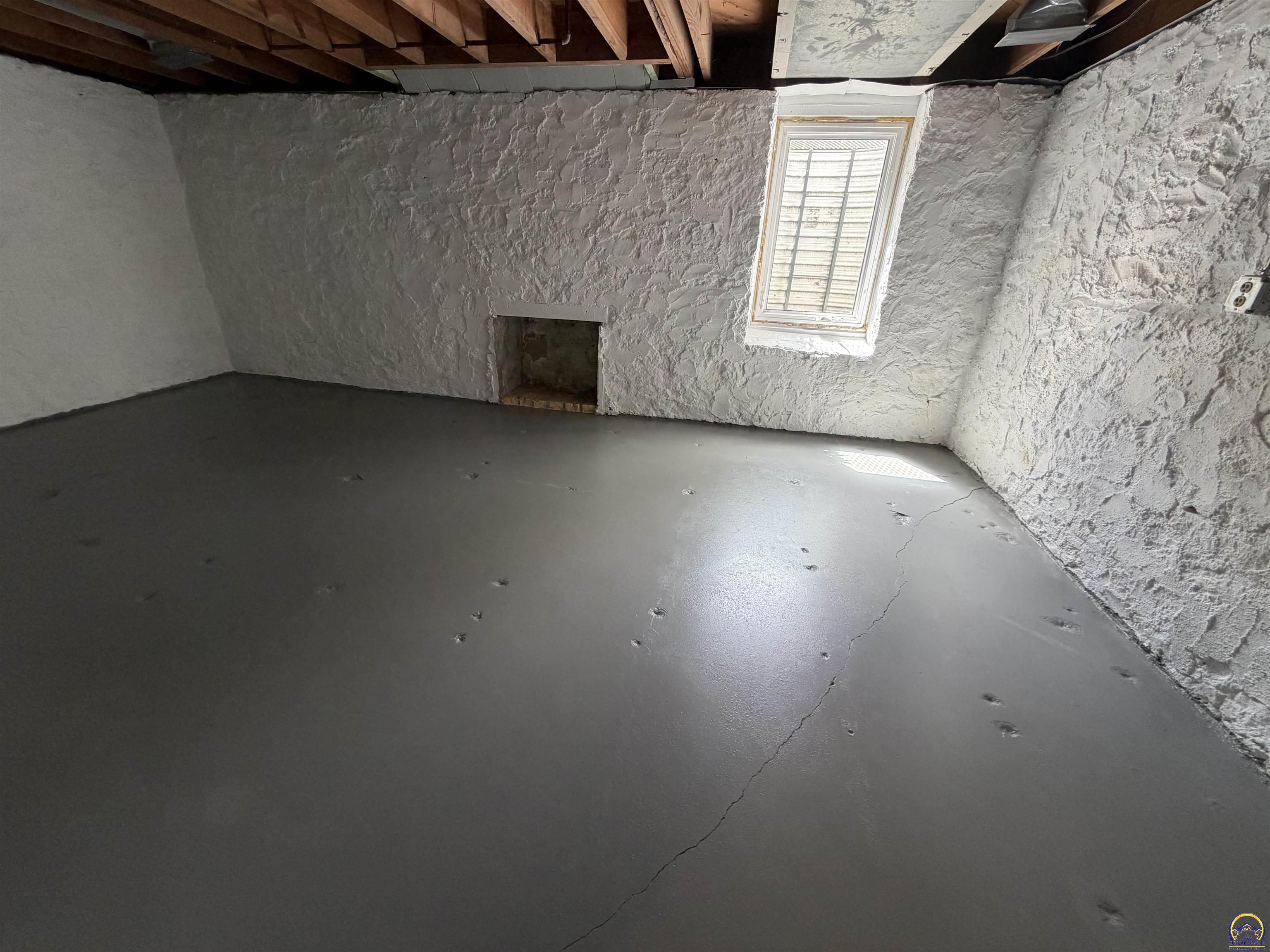 1812 Southwest Webster Avenue Topeka, KS 66604 - Photo 22 of 25