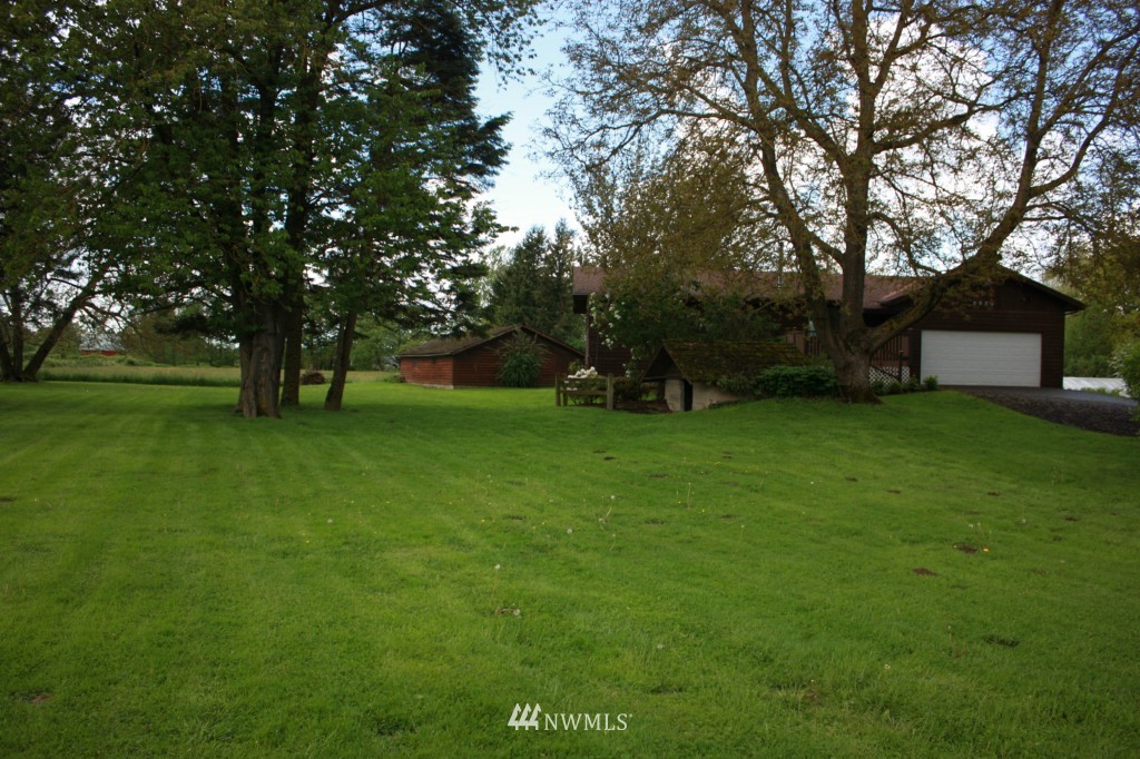 9565 Swartwood Road Sumas, WA 98295 - Photo 17 of 22