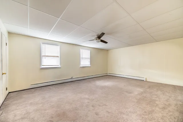 $1,850 | 54 Mowry Avenue, Norwich, CT 06360