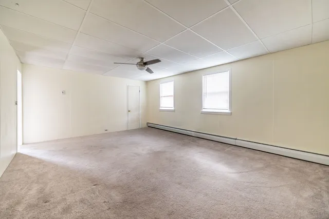 $1,850 | 54 Mowry Avenue, Norwich, CT 06360