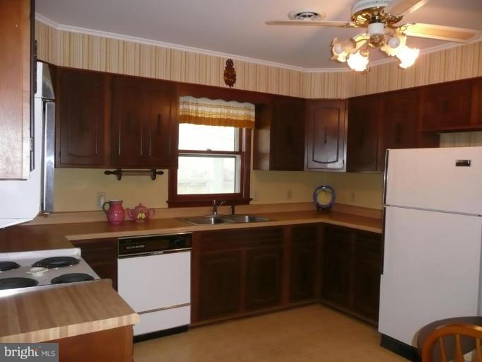5502 Bonnie Brook Road Cambridge, MD 21613 - Photo 12 of 18 Kitchen #2