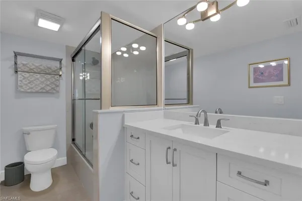 $8,500 | 3200 Gulf Shore Boulevard North, Unit 105, Naples, FL 34103