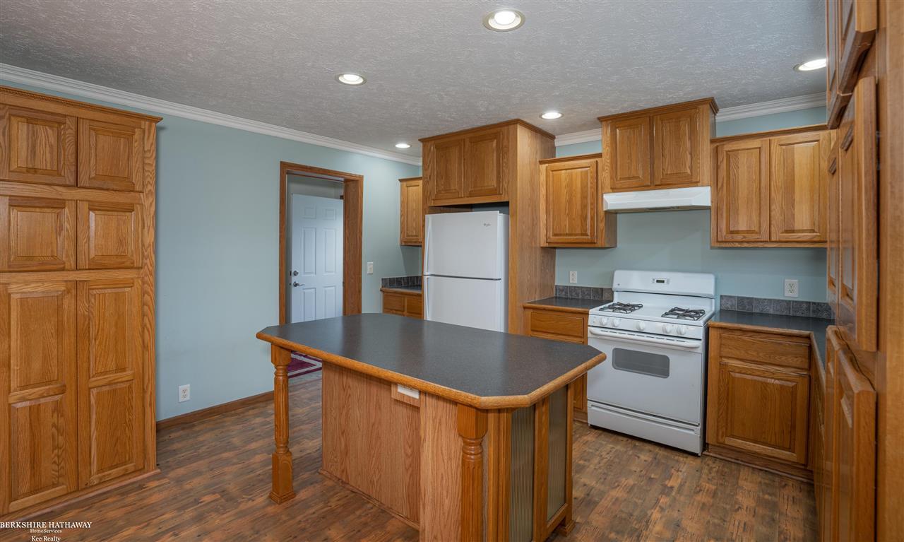 7401 Buckell Lake Road Holly, MI 48442 - Photo 12 of 39 50057770-11.JPG