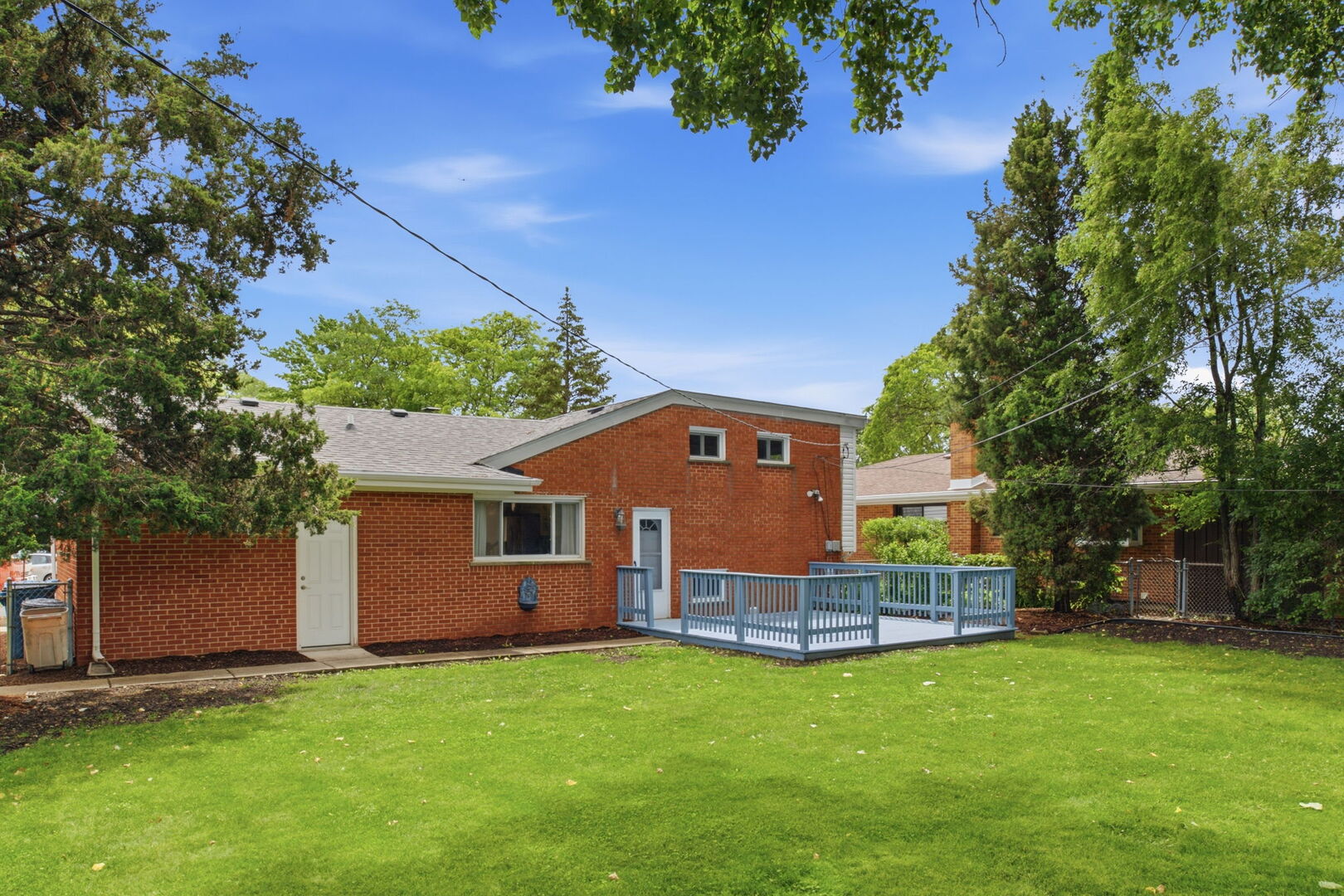 331 Huntington Lane Elmhurst, IL 60126 - Photo 24 of 28