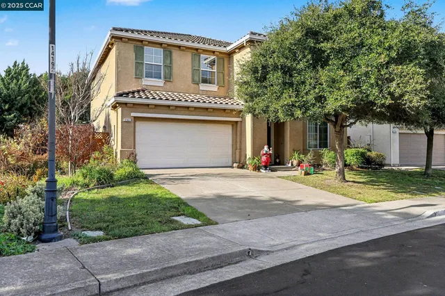 $1,038,300 | 5701 Oakmont Drive, Richmond, CA 94806