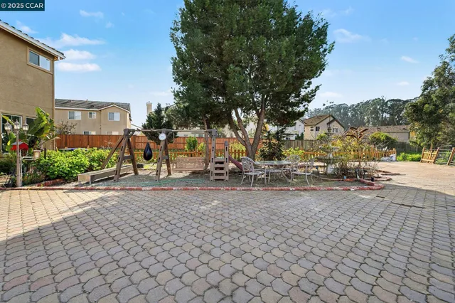 $1,038,300 | 5701 Oakmont Drive, Richmond, CA 94806