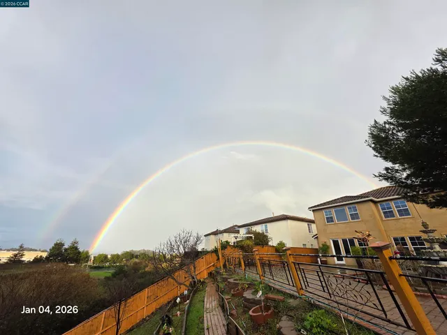 $1,038,300 | 5701 Oakmont Drive, Richmond, CA 94806