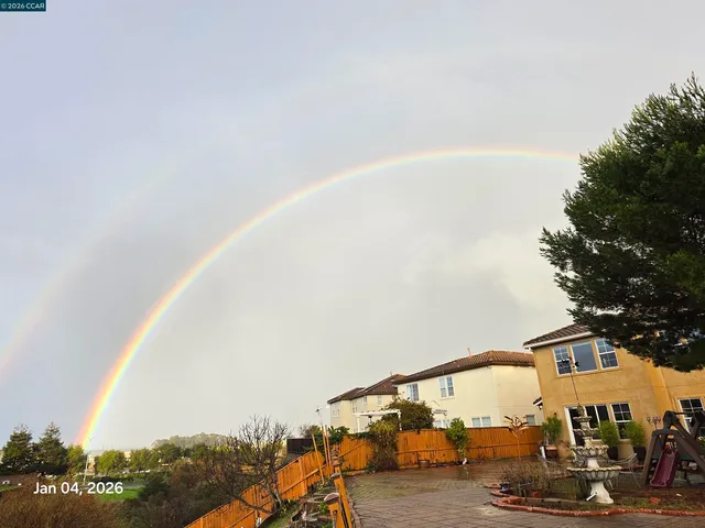 $1,038,300 | 5701 Oakmont Drive, Richmond, CA 94806