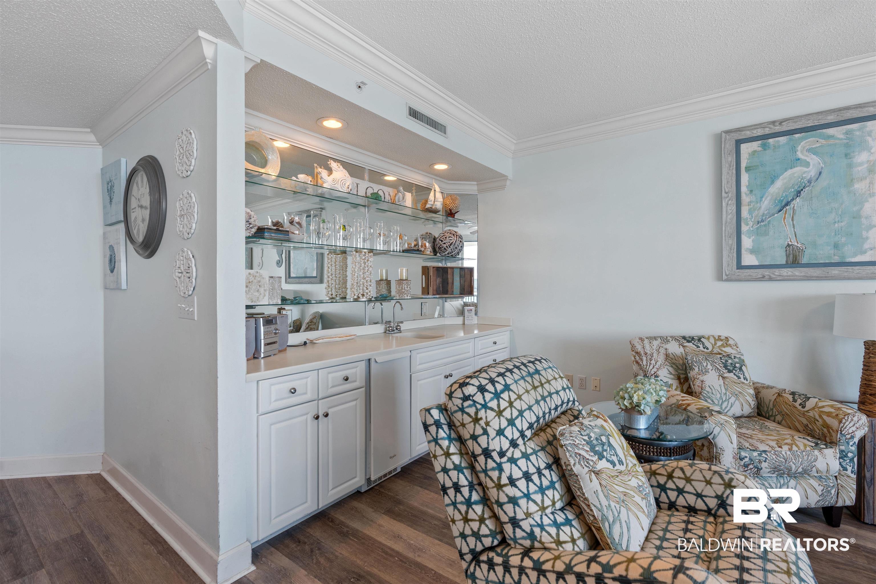 27580 Canal Road, Unit 1406 Orange Beach, AL 36561 - Photo 11 of 40 Wet Bar