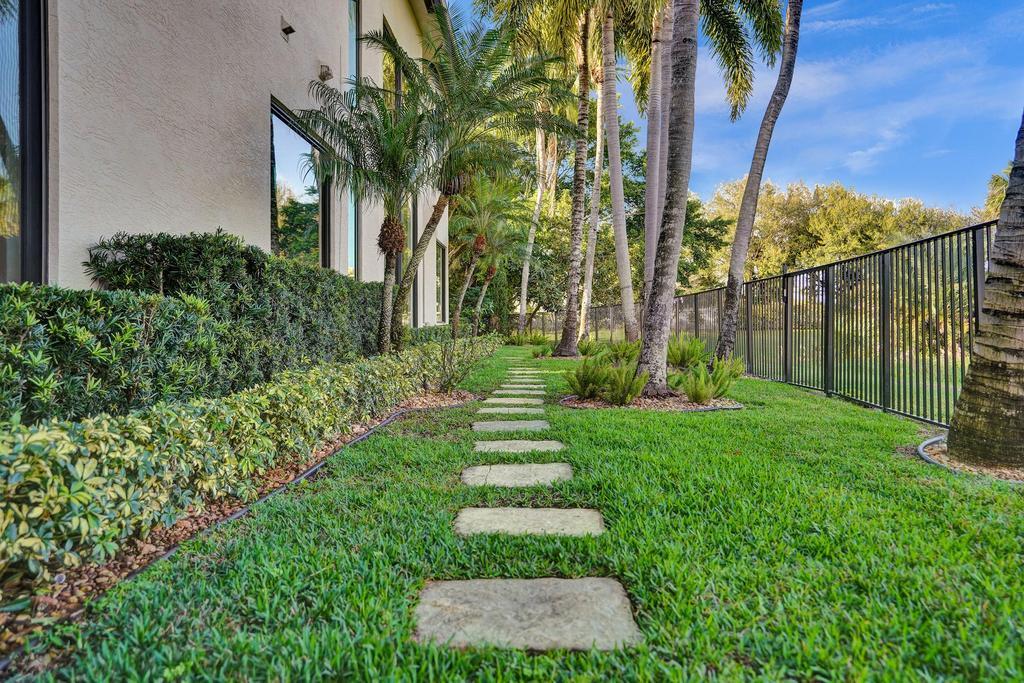 17654 Circle Pond Court Boca Raton, FL 33496 - Photo 99 of 106 DSC01734