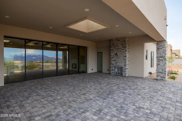 $2,290,000 | 28909 North 161st Place, Scottsdale, AZ 85262