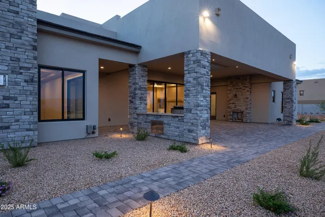 $2,390,000 | 28909 North 161st Place, Scottsdale, AZ 85262