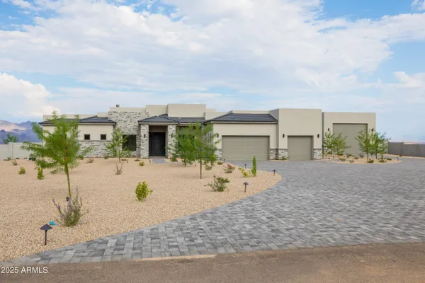 $2,290,000 | 28909 North 161st Place, Scottsdale, AZ 85262