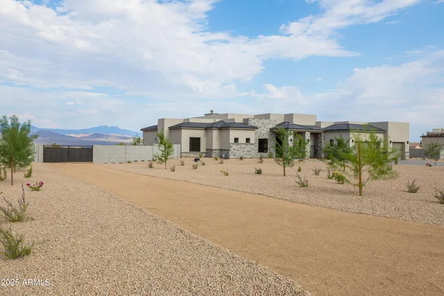 $2,390,000 | 28909 North 161st Place, Scottsdale, AZ 85262