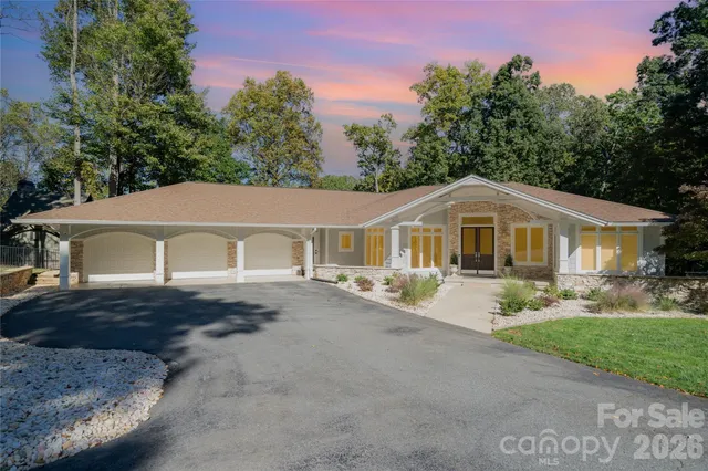 $1,975,000 | 136 Lakeview Shores Loop, Mooresville, NC 28117