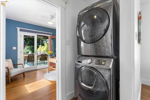 $948,000 | 530 63rd Street, Oakland, CA 94609