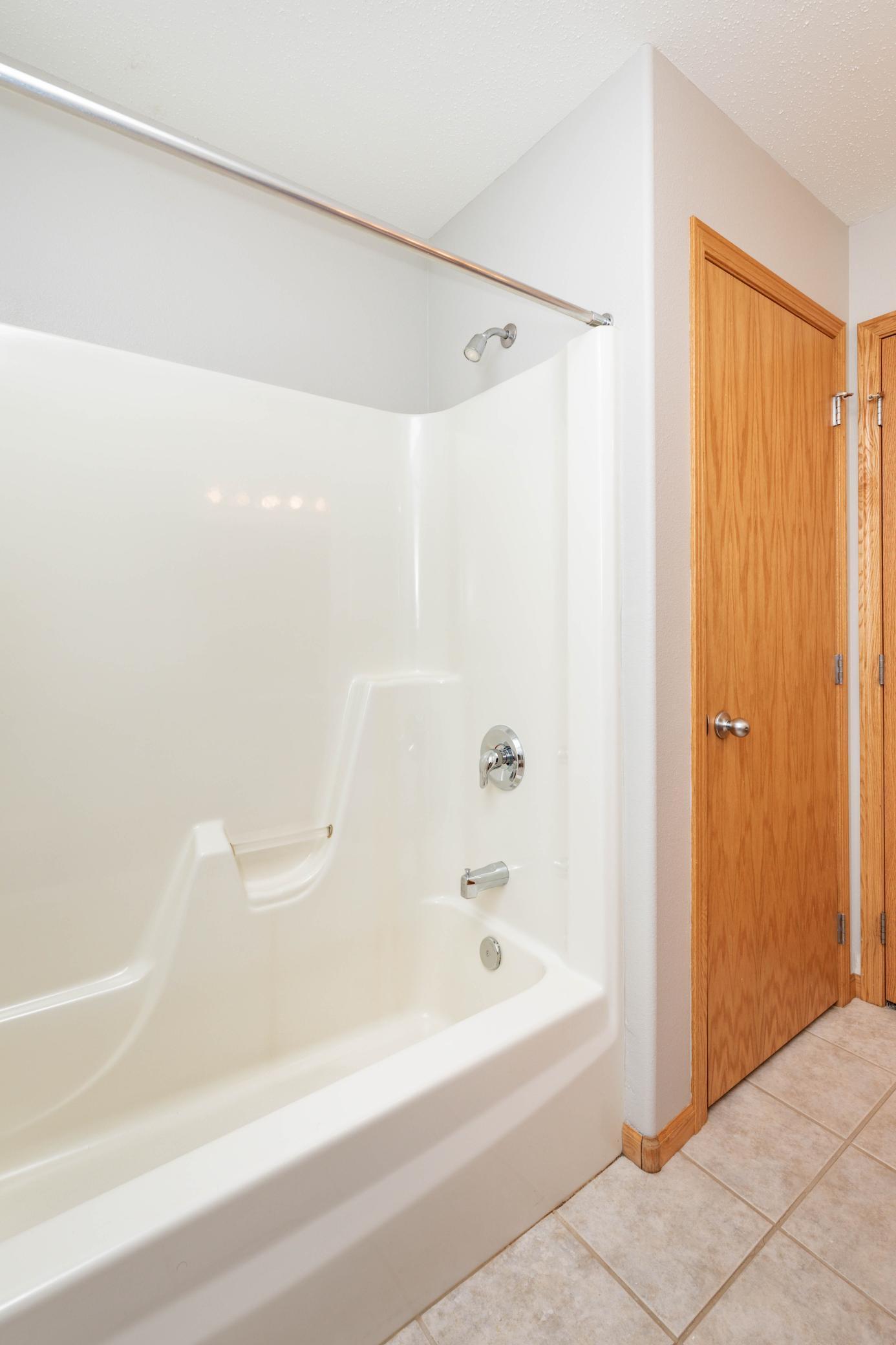 3594 Taylor Street South Fargo, ND 58104 - Photo 24 of 36