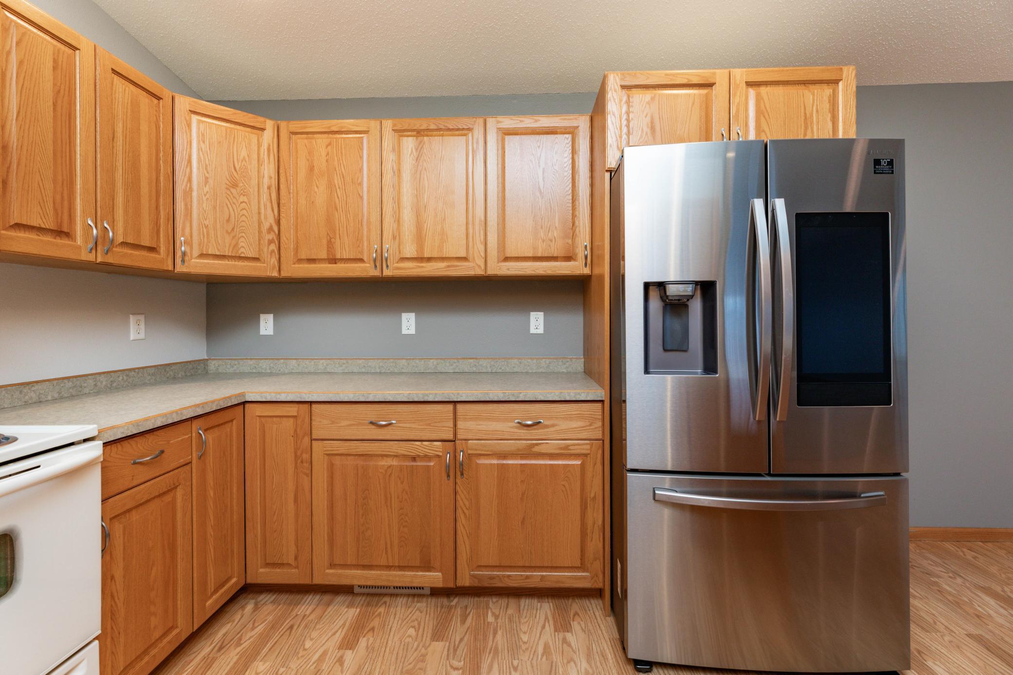 3594 Taylor Street South Fargo, ND 58104 - Photo 7 of 36