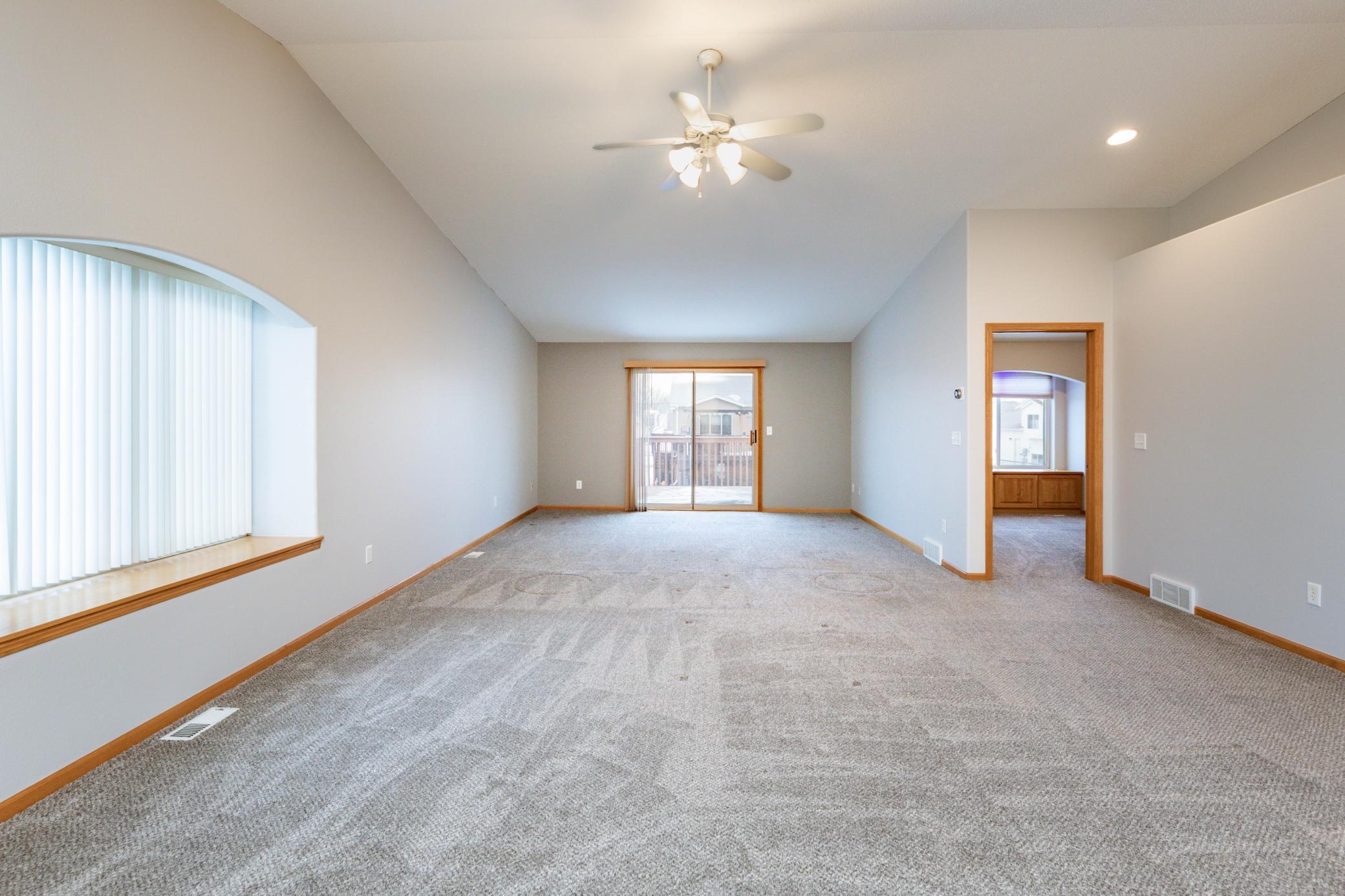 3594 Taylor Street South Fargo, ND 58104 - Photo 10 of 36