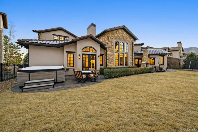 a view of a car park in front of house