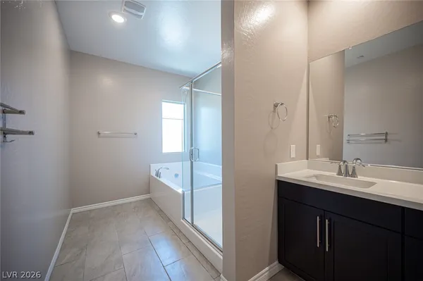 $3,000 | 600 Carriage Hill Drive, Unit 1053, Las Vegas, NV 89138