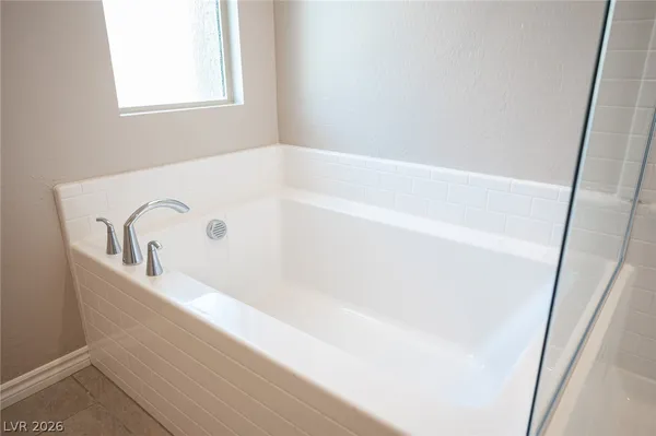 $3,000 | 600 Carriage Hill Drive, Unit 1053, Las Vegas, NV 89138